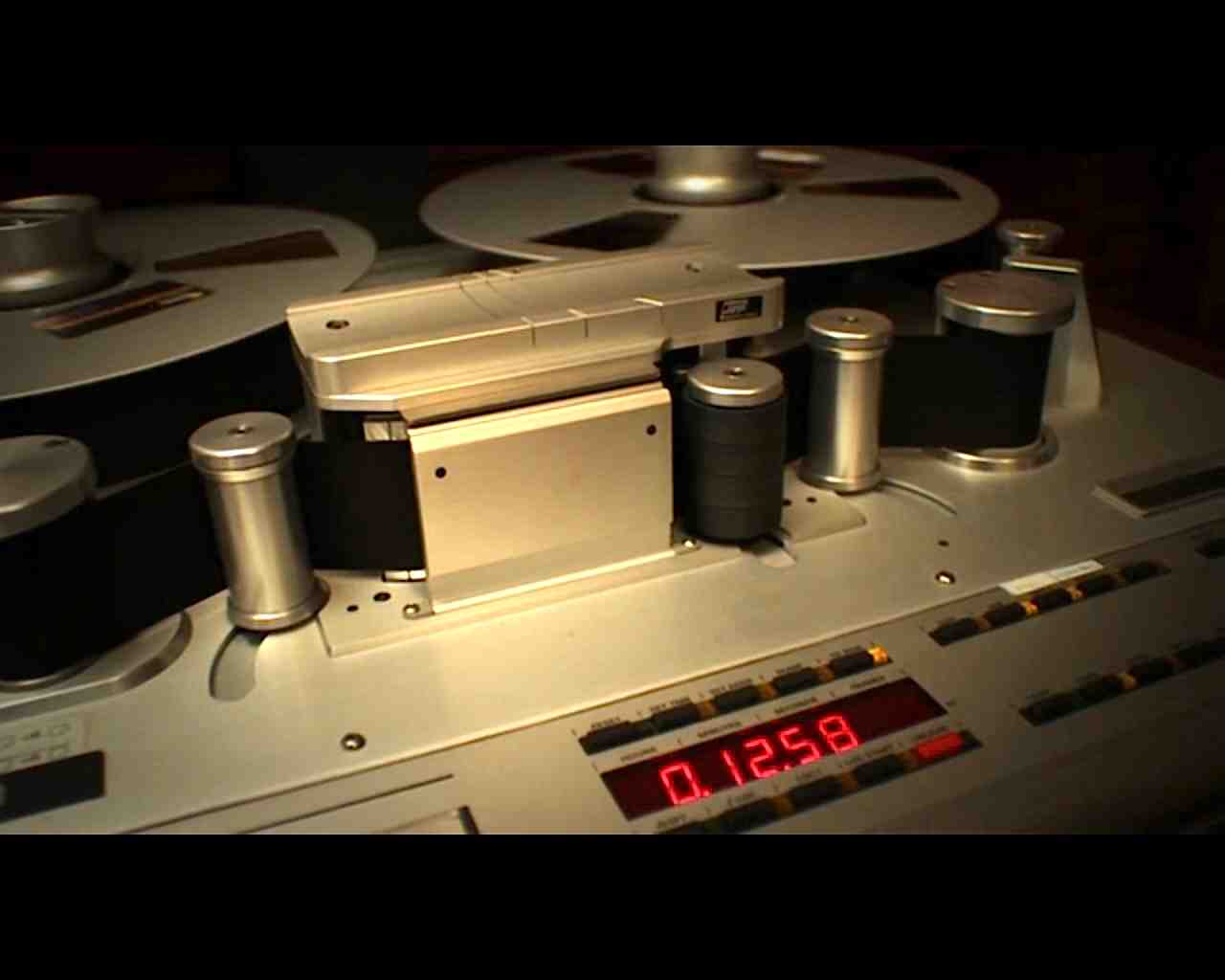 studer a827